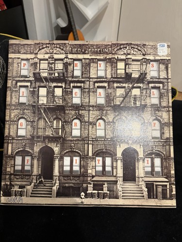 Led zeppelin physical graffiti - zeppelin,